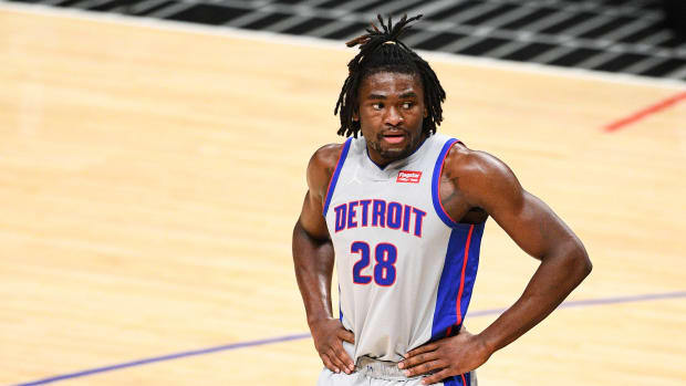Isaiah Stewart causa polémica en la NBA: